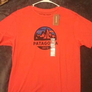 Men’s Patagonia Shirt